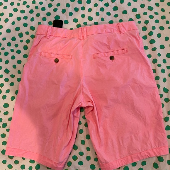 H&M neon pink shorts. Only wore 1,2 times - Picture 4 of 7